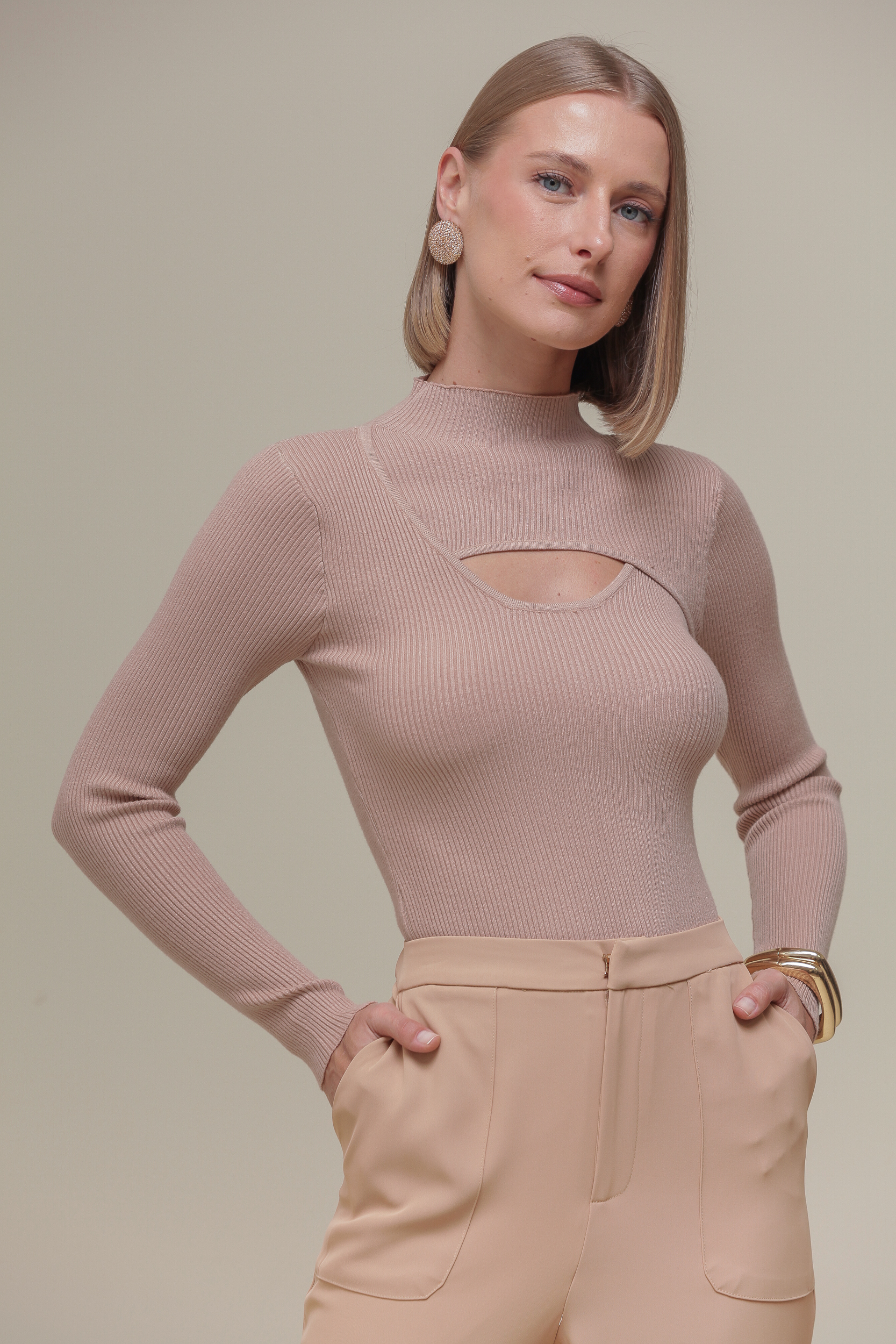 mamo-9036398-4